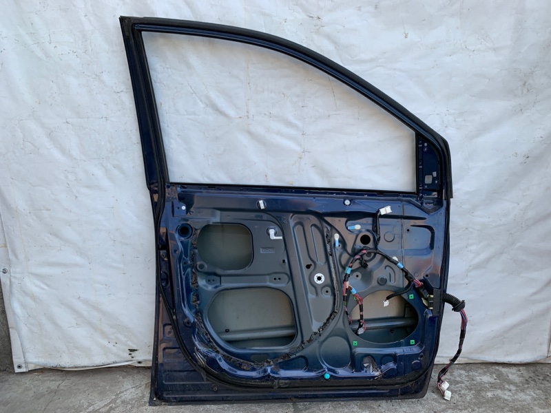 Дверь передняя левая SIENNA 03-10 2006 3.5 2GR-FE