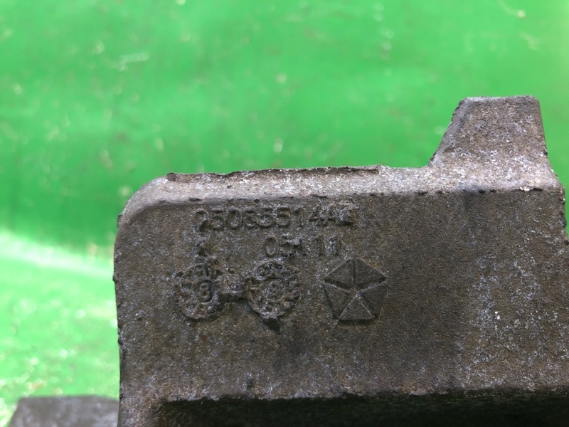 Кронштейн двигателя передний DODGE JOURNEY 08-20 3.5 EGF