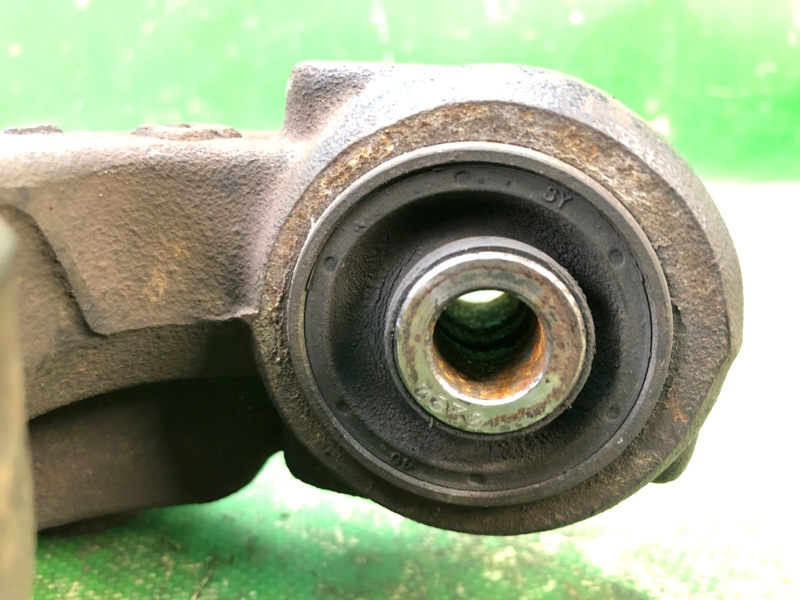 Цапфа задняя правая JOURNEY 08-20 2010 3.5 EGF