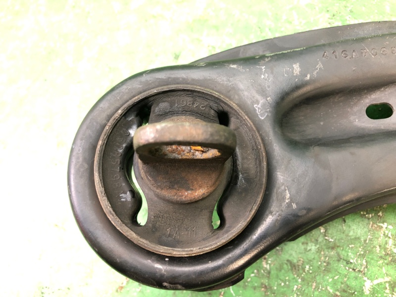 Рычаг задней подвески продольный задний правый JOURNEY 08-20 2010 3.5 EGF