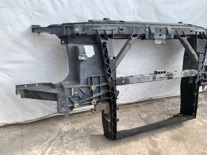 Панель передняя NISSAN QX56 / TITAN / ARMADA 04-16 VK56DE Панель передняя NISSAN QX56 / TITAN / ARMADA 04-16 VK56DE