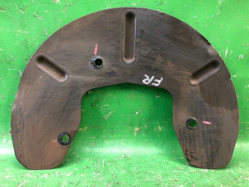 Защита тормозного диска передняя правая DODGE JOURNEY 08-20 2010 3.5 EGF 4766 026AB Б/У