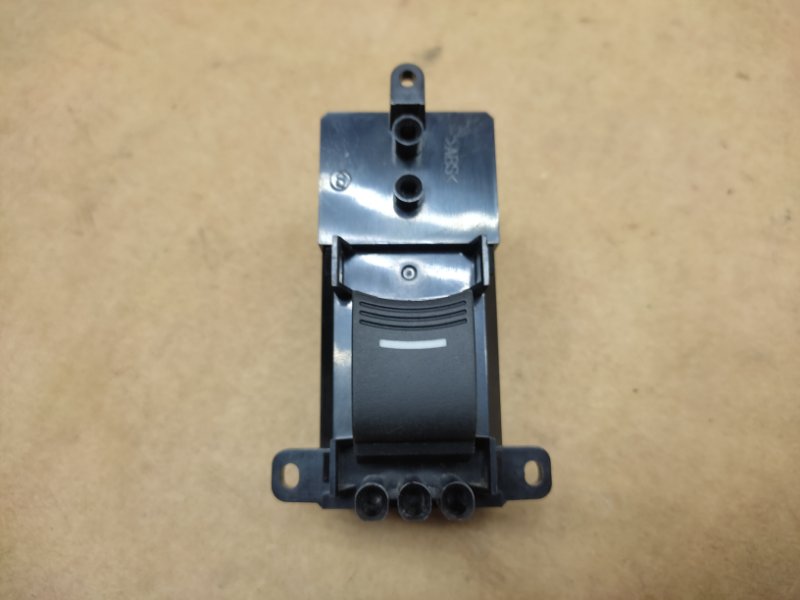 Кнопка стеклоподъемника ACURA ILX 16-19 2016 Седан 2.4 35770-TK4-A01 Б/У