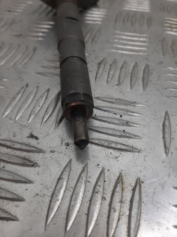 Форсунка топливная SORENTO BL 02-09 BL 2.5 CRDI D4CB Форсунка топливная SORENTO BL 02-09 BL 2.5 CRDI D4CB