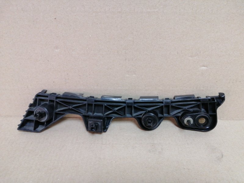 Кронштейн заднего бампера левый CX-5 (KE) 11-17 2016 2.5