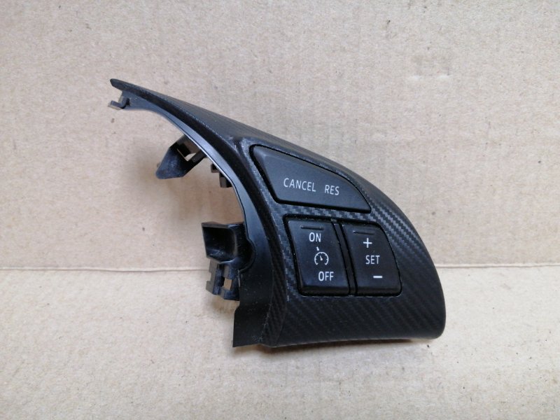 Запчасть кнопки на руль правые MAZDA CX-5 (KE) 11-17 2016 2.5 KD35-66-4M3 Б/У Кнопки на руль правые MAZDA CX-5 (KE) 11-17 2016 2.5 KD35-66-4M3 Б/У