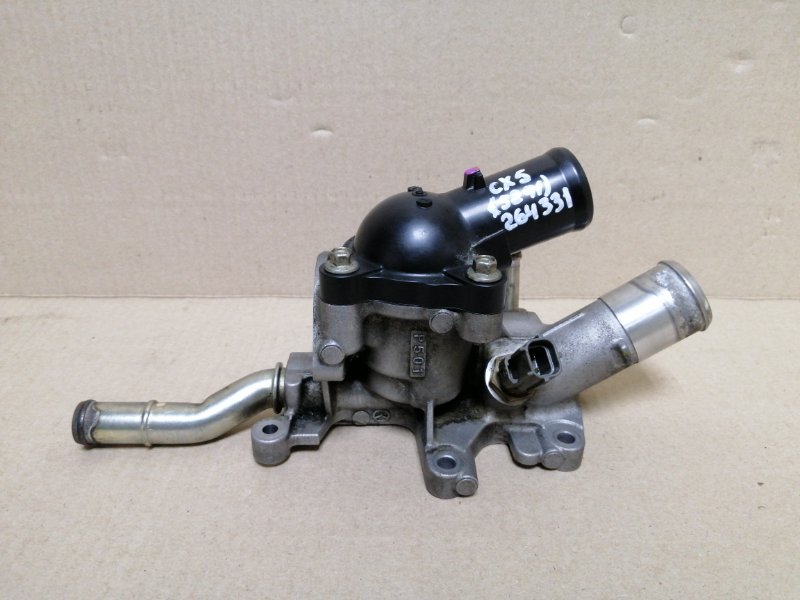 Корпус термостата MAZDA CX-5 (KE) 11-17 2016 2.5 PE02-15-17Z Б/У