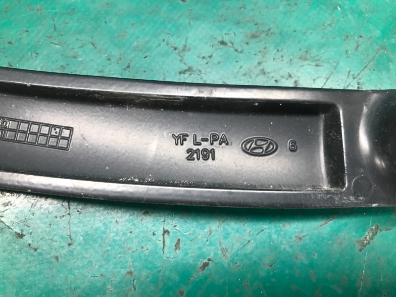 Поводок стеклоочистителя передний правый SONATA YF 10-14 2011 Седан 2.4