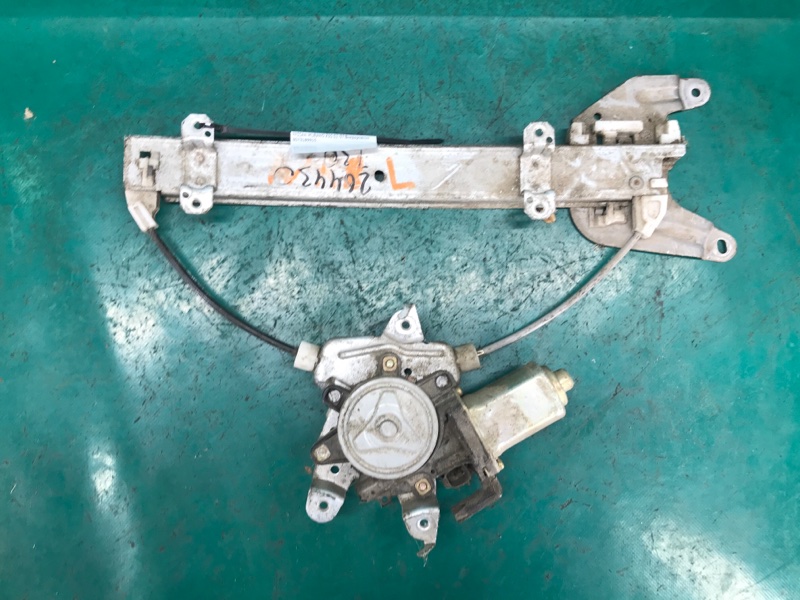 Запчасть стеклоподъемник задний левый NISSAN MURANO Z50 02-07 Внедорожник 82721-CA000 Б/У Стеклоподъемник задний левый NISSAN MURANO Z50 02-07 Внедорожник 82721-CA000 Б/У