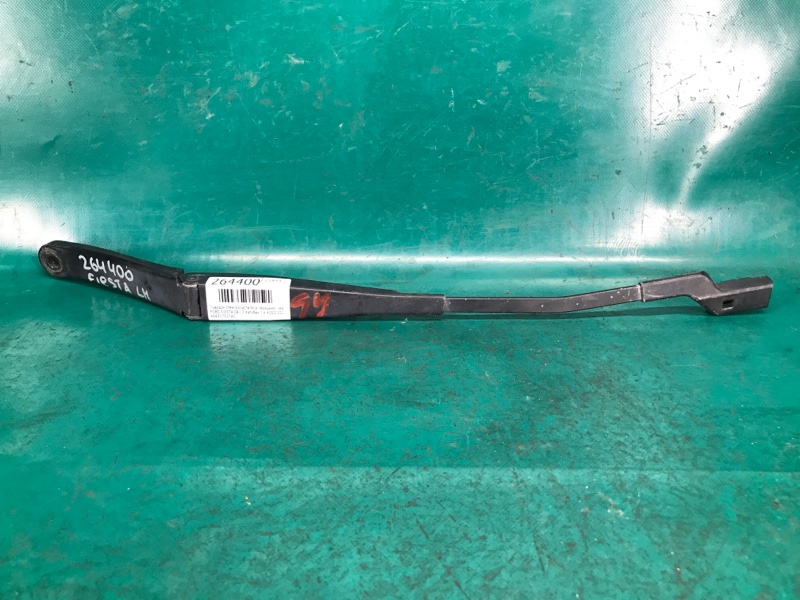 Поводок стеклоочистителя передний левый FORD FIESTA 08-17 2013 Хэтчбек 1.6 XDEZ FE8Z17527A Б/У