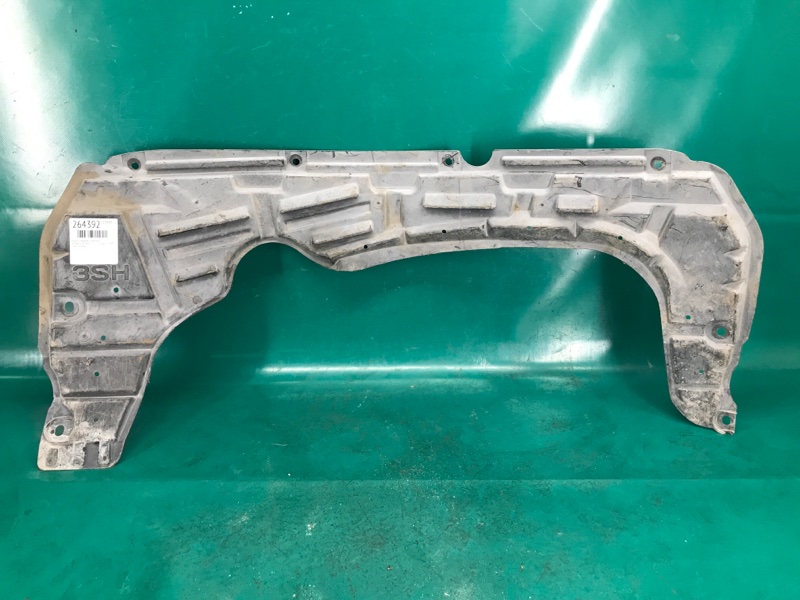 Запчасть защита двигателя NISSAN SENTRA B17 12-21 2015 Седан 1.8 MRA8DE 758923SH0A Б/У Защита двигателя NISSAN SENTRA B17 12-21 2015 Седан 1.8 MRA8DE 758923SH0A Б/У