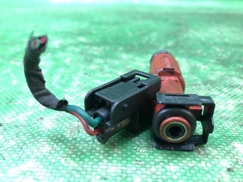 Форсунка топливная ELANTRA MD 10-15 2013 1.8 G4NB