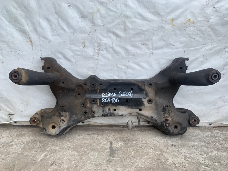 Запчасть балка передней подвески MITSUBISHI ECLIPSE 05-08 2006 COUPE 2.4 MN101953 Б/У Балка передней подвески MITSUBISHI ECLIPSE 05-08 2006 COUPE 2.4 MN101953 Б/У