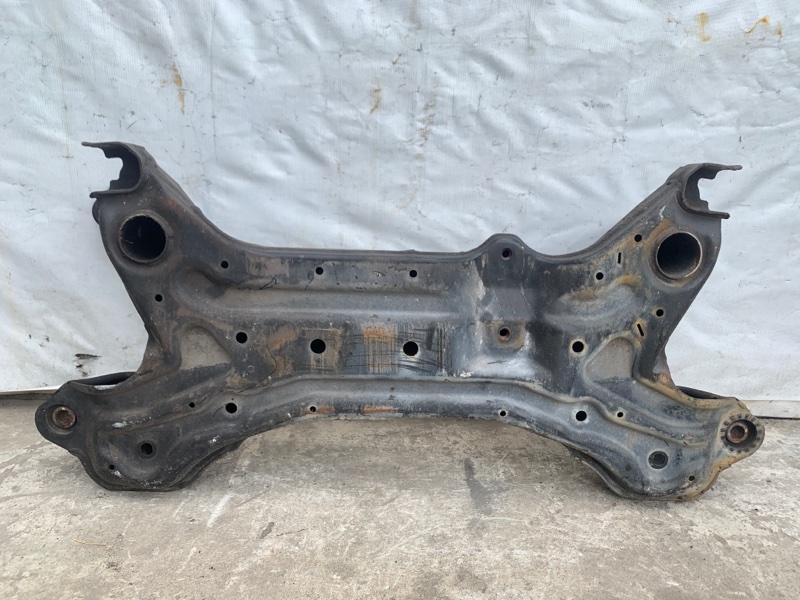 Балка передней подвески ECLIPSE 05-08 2006 COUPE 2.4 Балка передней подвески ECLIPSE 05-08 2006 COUPE 2.4