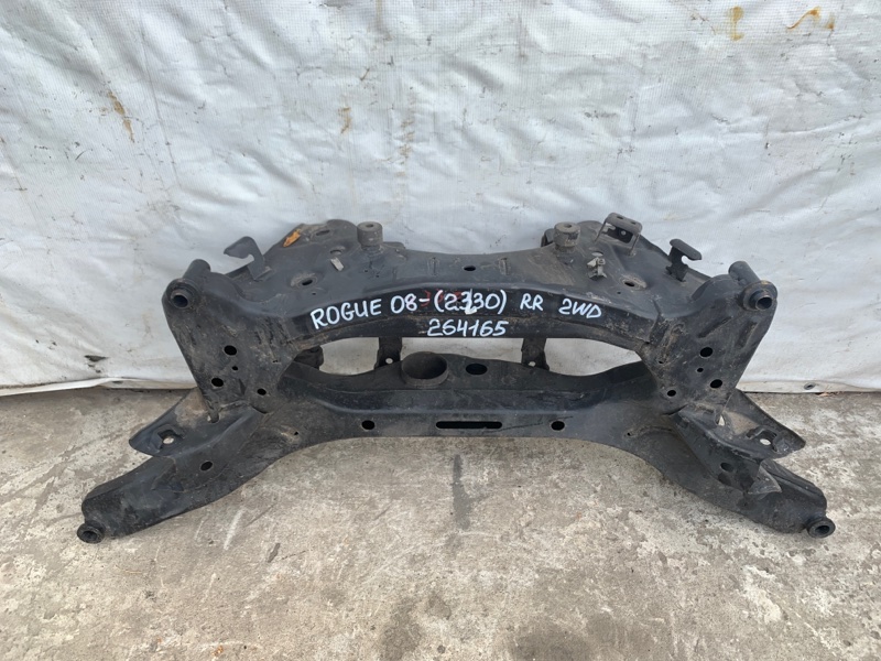 Балка задней подвески ROGUE 08-15 2009 Внедорожник 2.5 QR25DE