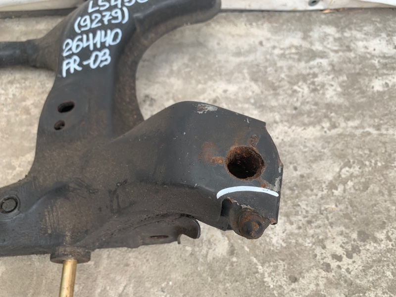 Балка передней подвески LS430 00-06 2000 UCF30L 4.3 3UZFE