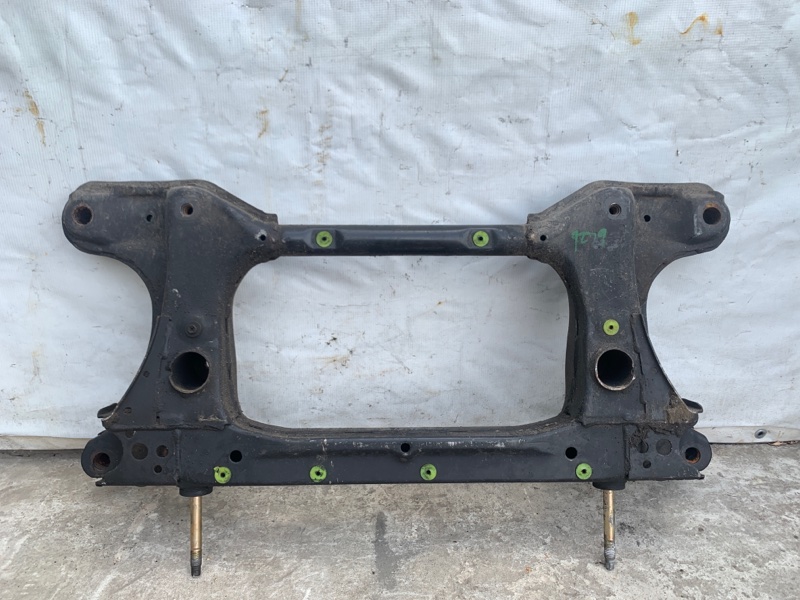 Балка передней подвески LS430 00-06 2000 UCF30L 4.3 3UZFE