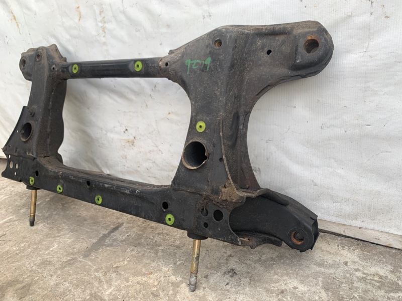 Балка передней подвески LS430 00-06 2000 UCF30L 4.3 3UZFE