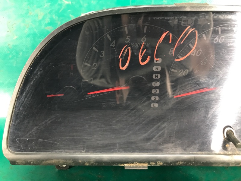 Панель приборов TOYOTA CAMRY 30 02-06 Седан 2.4 2AZFE