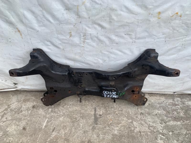 Балка передней подвески LANCER 4/5/6/7/8 88-02 00-03 8 2.4 4G64 Балка передней подвески LANCER 4/5/6/7/8 88-02 00-03 8 2.4 4G64