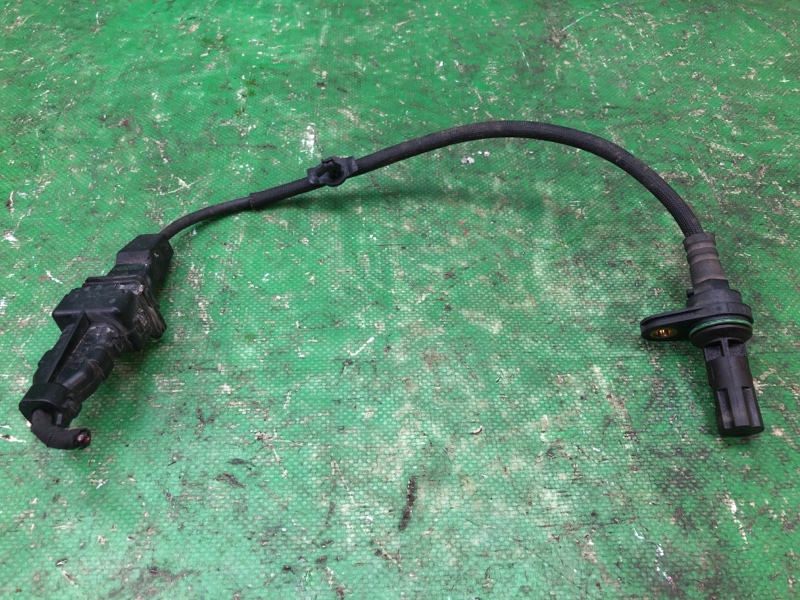 Датчик положения коленвала HYUNDAI SONATA NF 04-10 2007 NF G4KC 2.4 39180-25200 Б/У