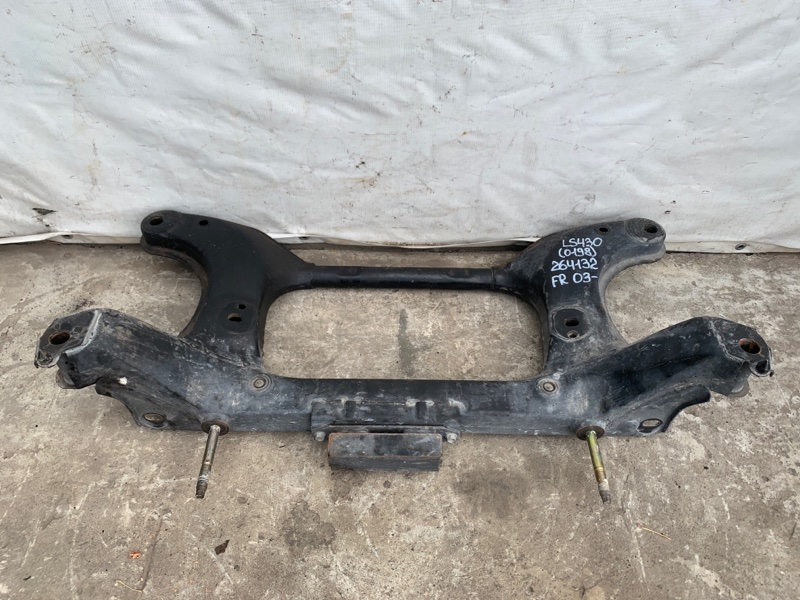 Балка передней подвески LEXUS LS430 00-06 UCF30L 4.3 3UZFE Балка передней подвески LEXUS LS430 00-06 UCF30L 4.3 3UZFE