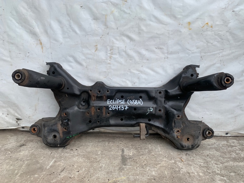 Балка передней подвески MITSUBISHI ECLIPSE 05-08 2008 DK 2.4 4G69 MN101953 Б/У