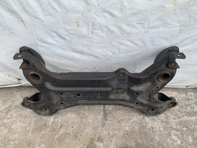 Балка передней подвески ECLIPSE 05-08 2008 DK 2.4 4G69