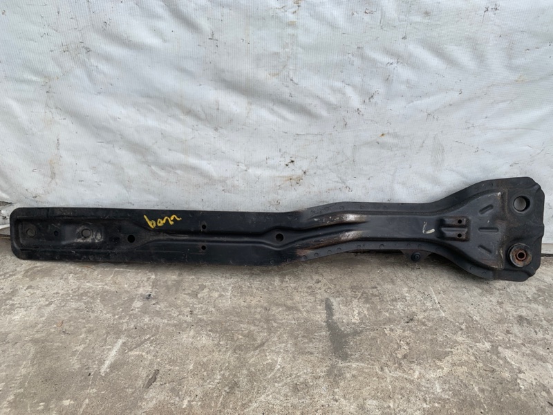 Балка двигателя продольная MITSUBISHI ECLIPSE 05-08 COUPE 2.4