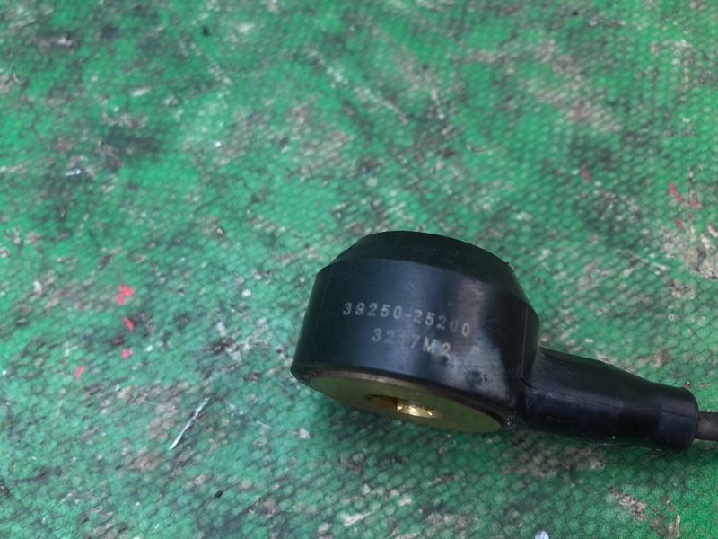 Датчик детонации SONATA NF 04-10 2007 NF G4KC 2.4