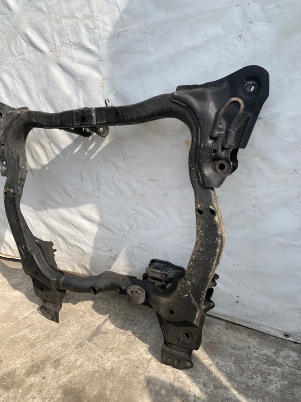 Балка передней подвески CIVIC ES 00-05 Балка передней подвески CIVIC ES 00-05