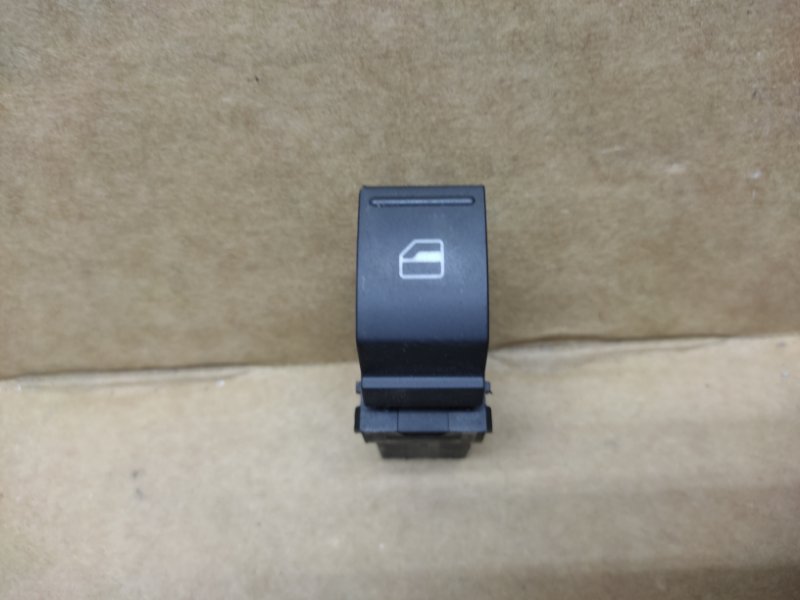 Кнопка стеклоподъемника задняя левая VOLKSWAGEN JETTA USA 10-17 2014 162 1.8 CPRA 7L6 959 855 B REH Б/У
