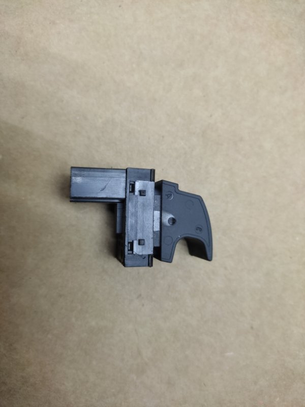 Кнопка стеклоподъемника задняя левая JETTA USA 10-17 2014 162 1.8 CPRA