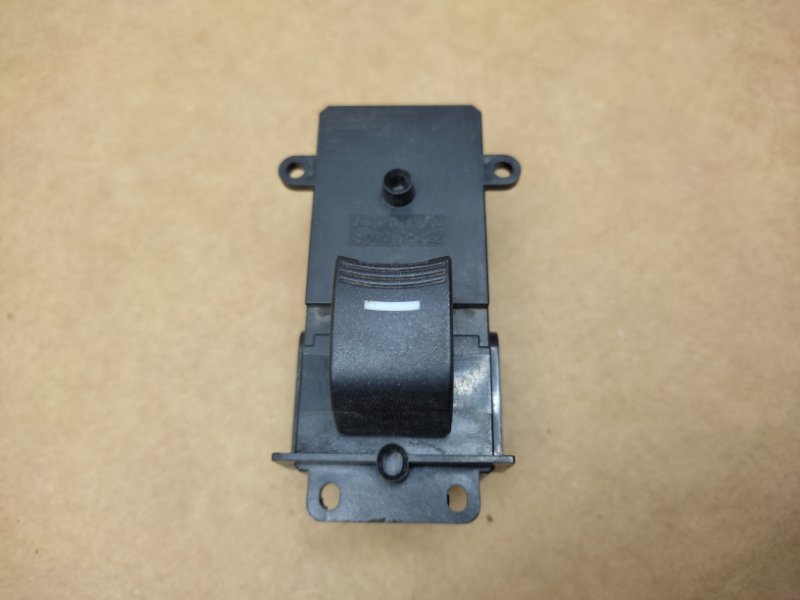 Запчасть кнопка стеклоподъемника задняя ACURA RDX 06-12 2011 Внедорожник 2.3 35770-STK-A01 Б/У Кнопка стеклоподъемника задняя ACURA RDX 06-12 2011 Внедорожник 2.3 35770-STK-A01 Б/У