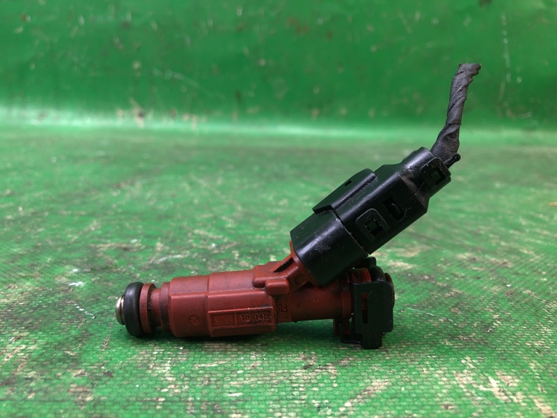 Форсунка топливная HYUNDAI ELANTRA MD 10-15 2012 1.8 G4NB 35310-2E000 Б/У