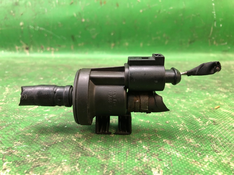 Клапан вентиляции топливного бака VOLKSWAGEN JETTA 05-10 Седан 2.5