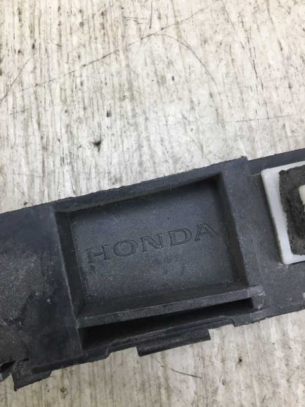 Кронштейн заднего бампера задний правый ACCORD CL7 / TSX 03-08 Кронштейн заднего бампера задний правый ACCORD CL7 / TSX 03-08