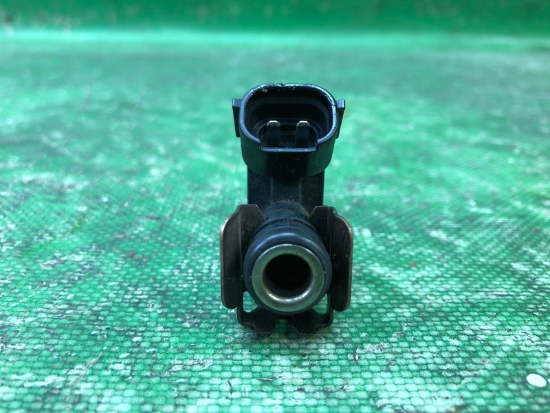 Форсунка топливная JETTA 05-10 2007 Седан 2.5