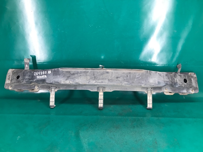 Усилитель заднего бампера KIA FORTE/CERATO TD 08-13 Седан 86630-1M000 Б/У