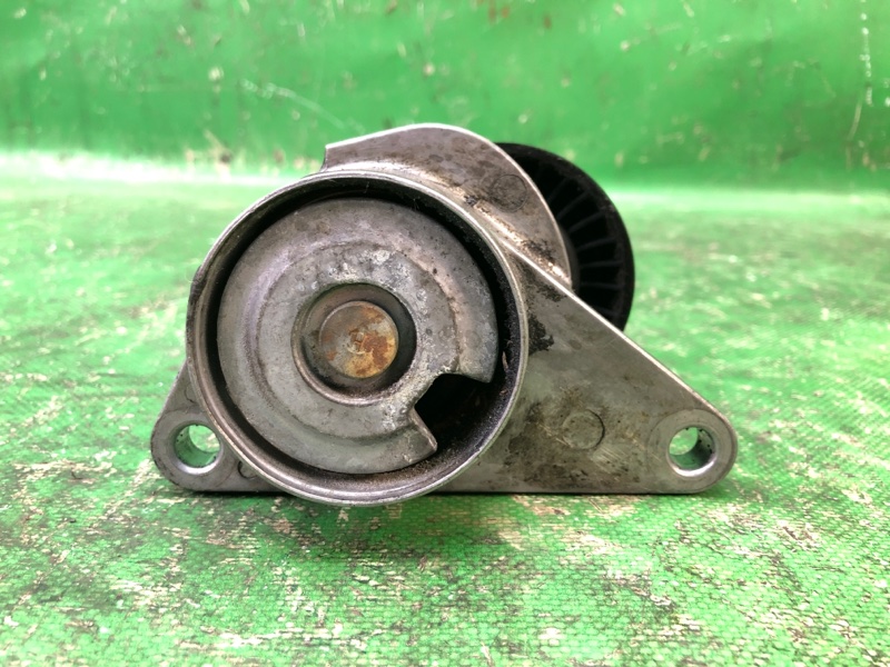Натяжитель ремня генератора S60 00-09 2005 2.5 B5254T2