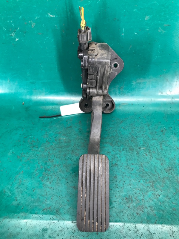 Педаль газа CEED 06-12