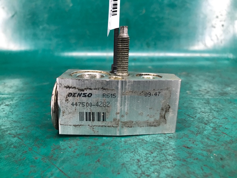 Запчасть клапан кондиционера JEEP CHEROKEE 14- Б/У Клапан кондиционера JEEP CHEROKEE 14- Б/У