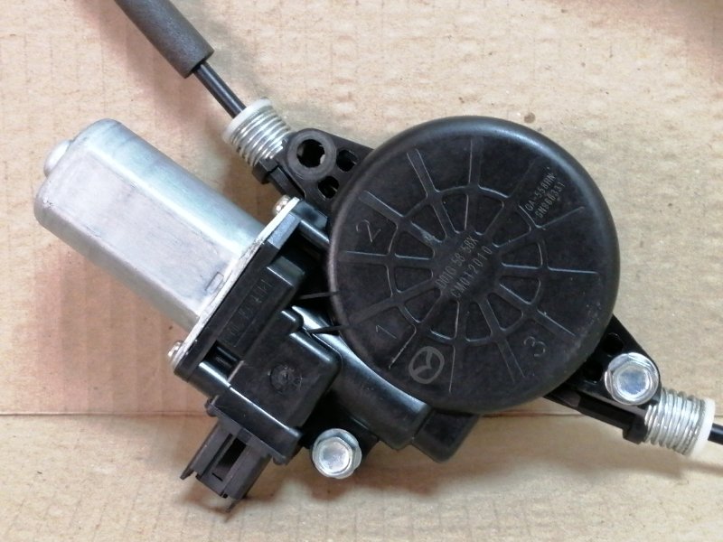 Стеклоподъемник передний правый CX-5 (KE) 11-17 2016 2.5