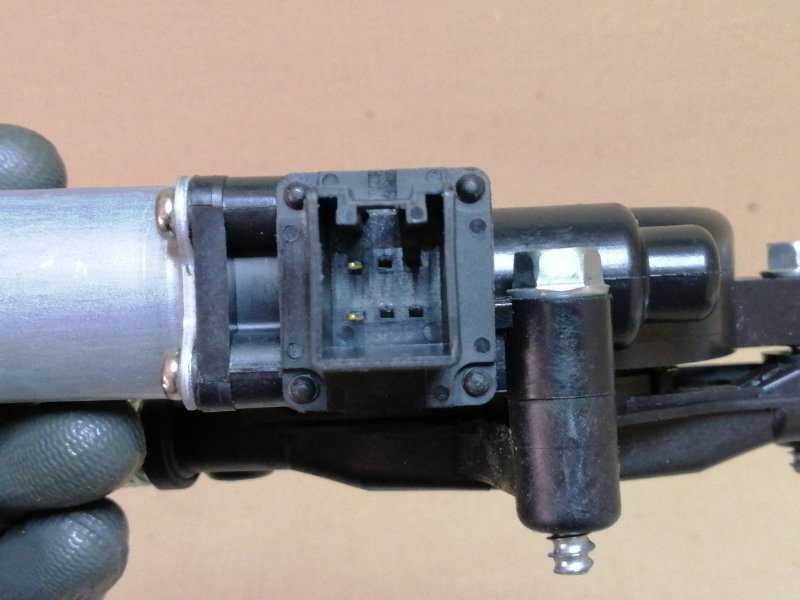 Стеклоподъемник передний правый CX-5 (KE) 11-17 2016 2.5