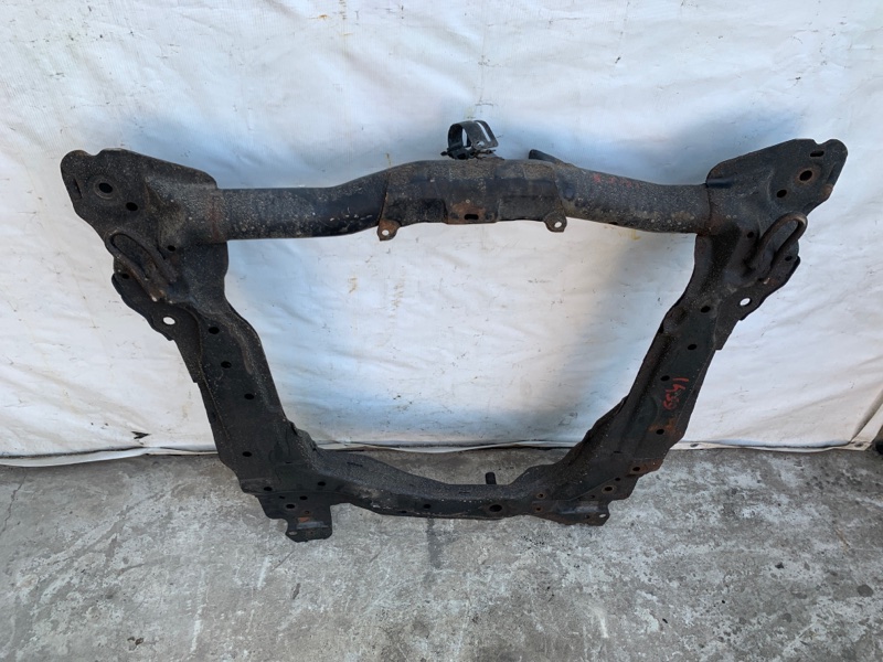 Балка передней подвески CRV 02-06 2005 Внедорожник 2.4 K24A1