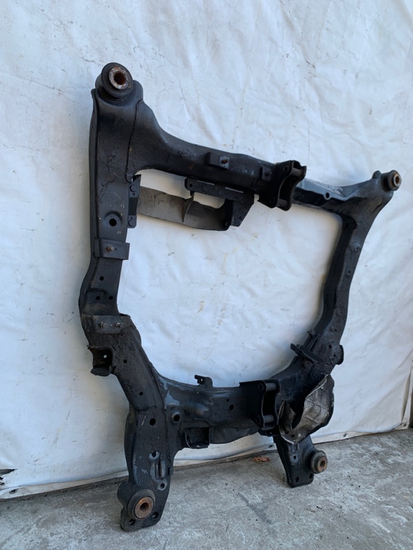 Балка передней подвески NISSAN MURANO Z50 02-07 3.5 VQ35DE