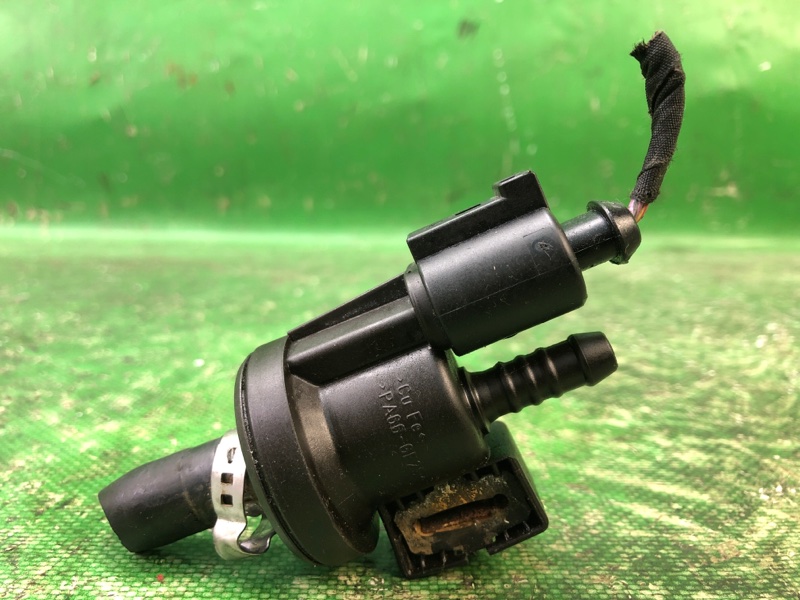 Клапан вентиляции топливного бака VOLKSWAGEN JETTA USA 10-17 Седан CBTA 2.5L