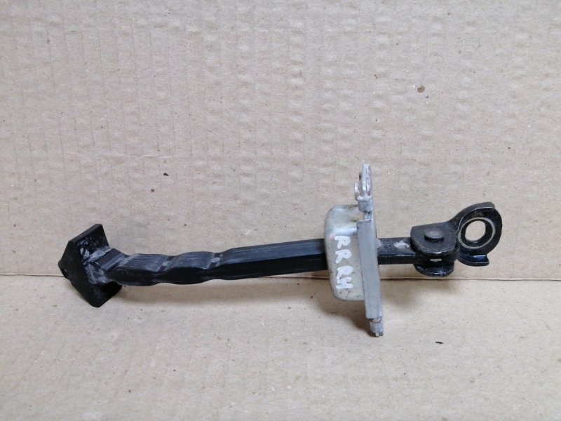 Ограничитель двери задний правый CX-5 (KE) 11-17 2016 2.5