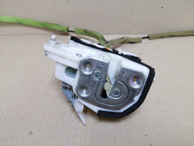 Замок двери задний правый MAZDA CX-5 (KE) 11-17 2.5