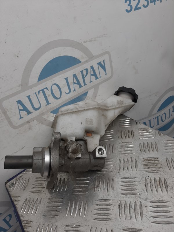 Главный тормозной цилиндр SORENTO UM 14-